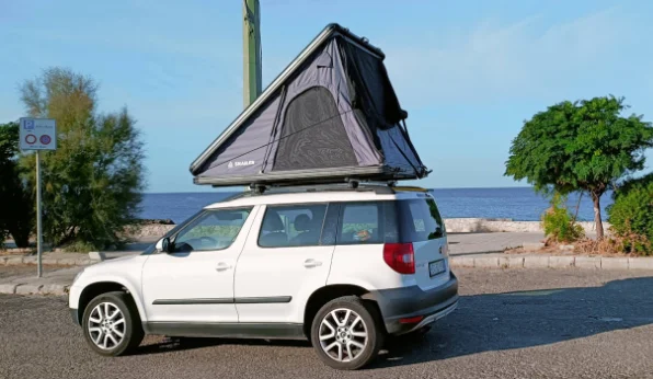 Snailer Alduo tienda de techo en Skoda Yeti - foto de cliente de Italia